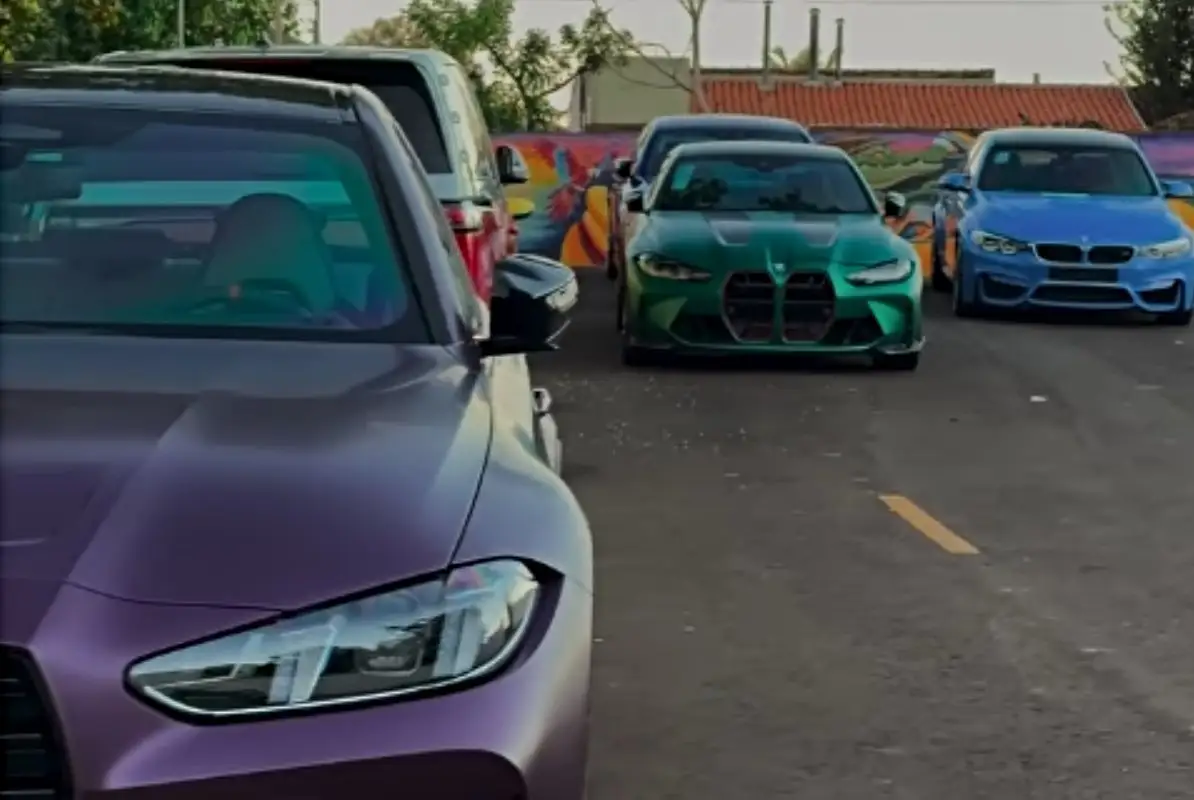 Carros de luxo exibidos nas redes sociais pelo investigado. (Foto; Reprodução/Redes Sociais)