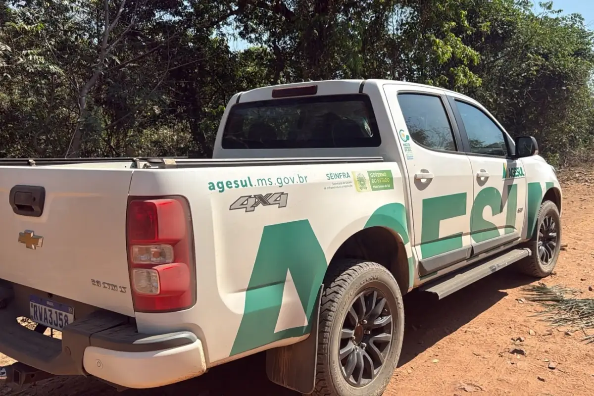equipes apuram rio taquari ponte acidente caminhão