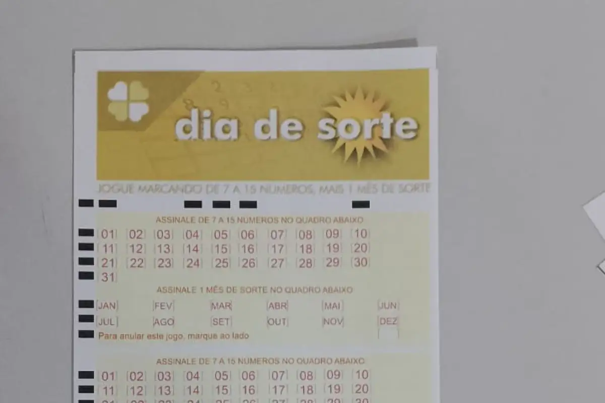 Canhoto da loteria Dia de Sorte, sorteada pela Caixa Econômica Federal (Foto: Leandro Ribeiro)