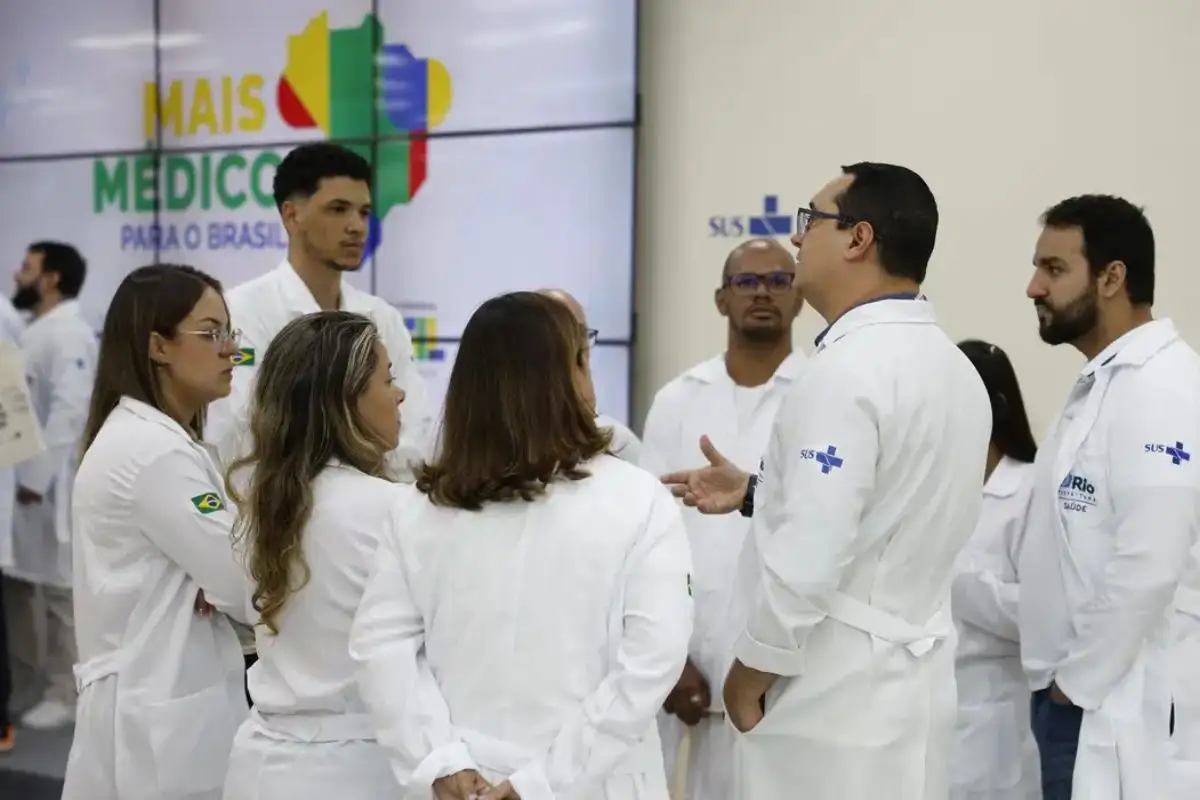 Profissionais do Mais médicos enamed