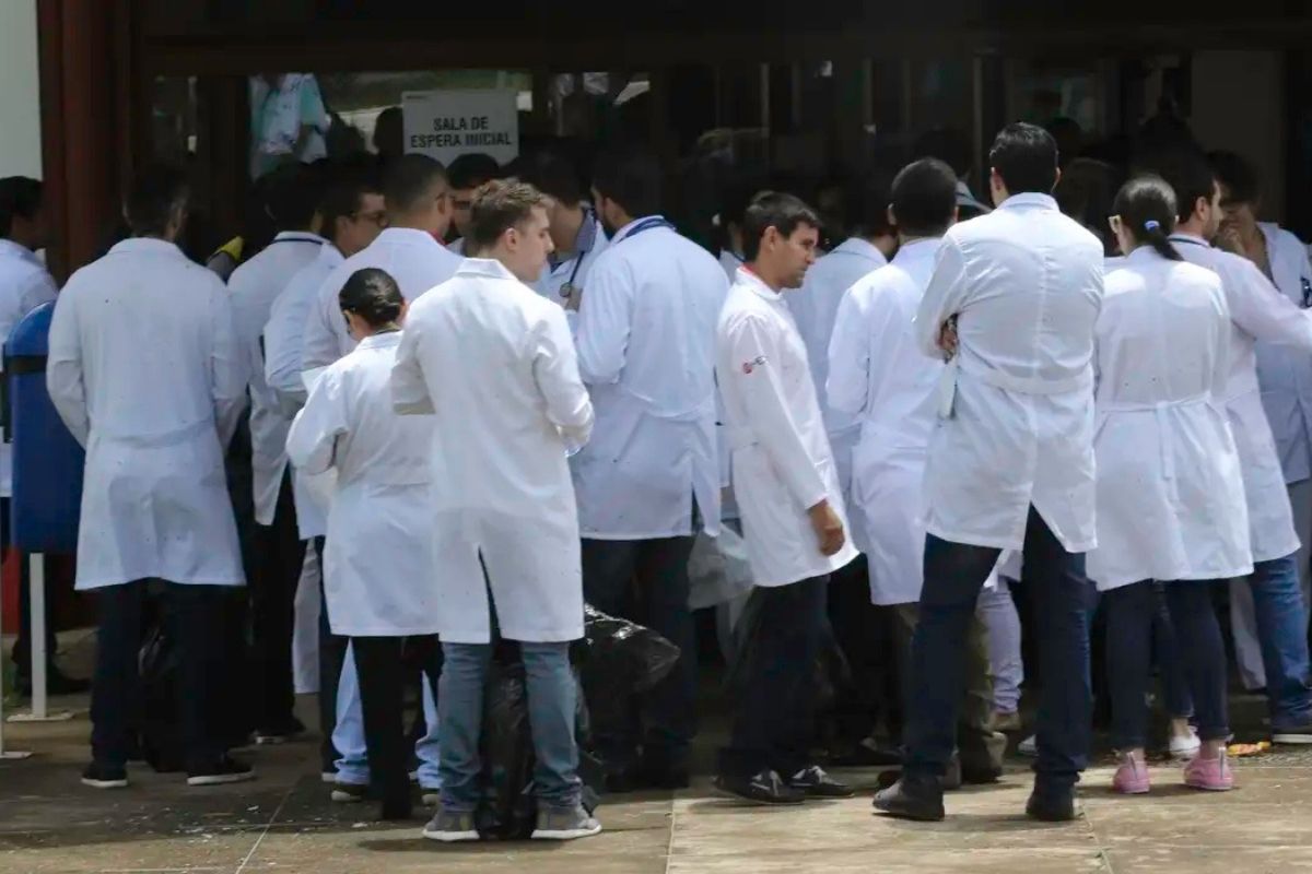 Exame avaliou conhecimentos em áreas essenciais da Medicina e abre prazo para contestação das questões. (Foto: Fabio Rodrigues Pozzebom/Agência Brasil)