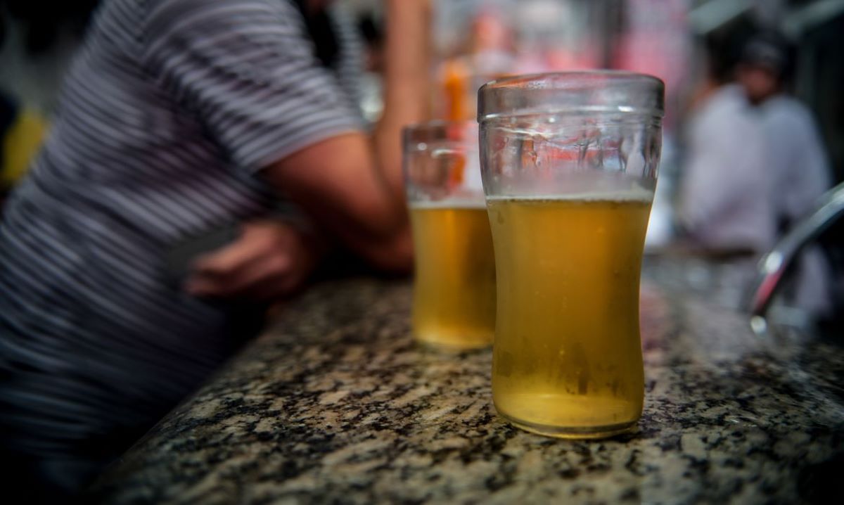 Comércios estarão autorizados a vender bebida alcoólica no dia da eleição (Foto: agência brasil)